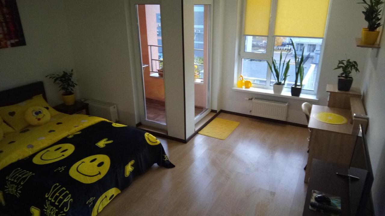 Positive Smile Studio Apartment In The Colorful Comfort Town Residental Complex. Kt-06. Київ Екстер'єр фото